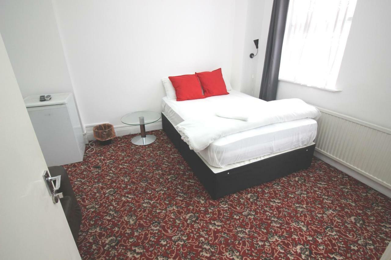 لندن Old Friends Guesthouse المظهر الخارجي الصورة